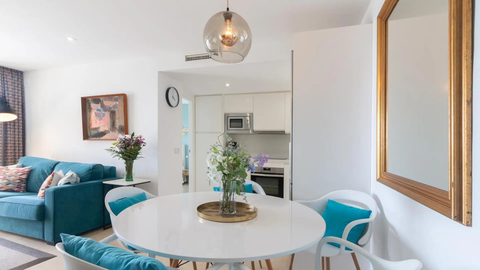 Front Line Beach Apartment 2 Bedr Marbella 0*,  Spain